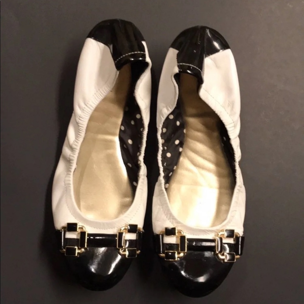 Tahari flats